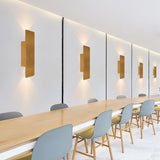 אור קיר פנימי למעלה ולמטה