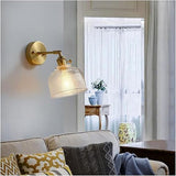 מנורת קיר מודרנית מזכוכית