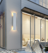 מנורת קיר LED עמיד למים