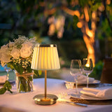 מנורת שולחן קלאסית Elegance