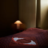 מנורת שולחן של קולט