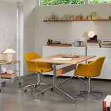 מנורת שולחן של קולט