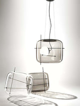 תאורת תליון זכוכית עלילה