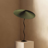 מנורת שולחן "סקוויגל"