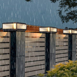 מנורת עמוד חיצוני מזכוכית מרובעת עם צלעות